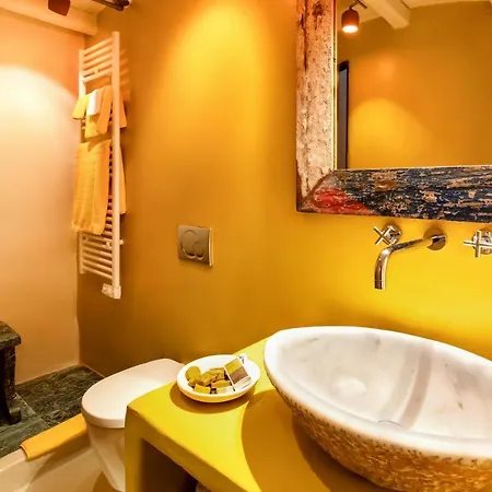 Tinos E-houses Villa Triandáros