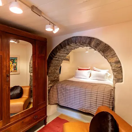 Tinos E-houses Villa *