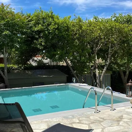 Villa Tinos E-houses *