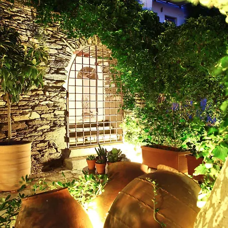 Tinos E-houses Villa *