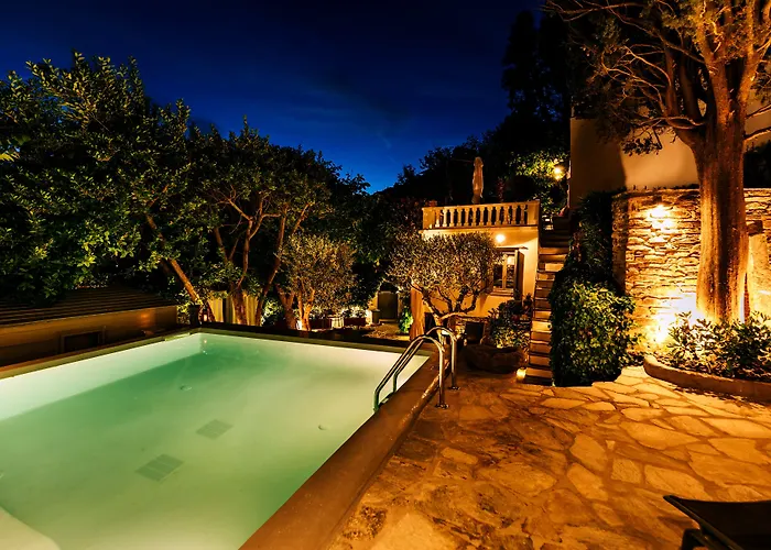 Villa Tinos E-houses *